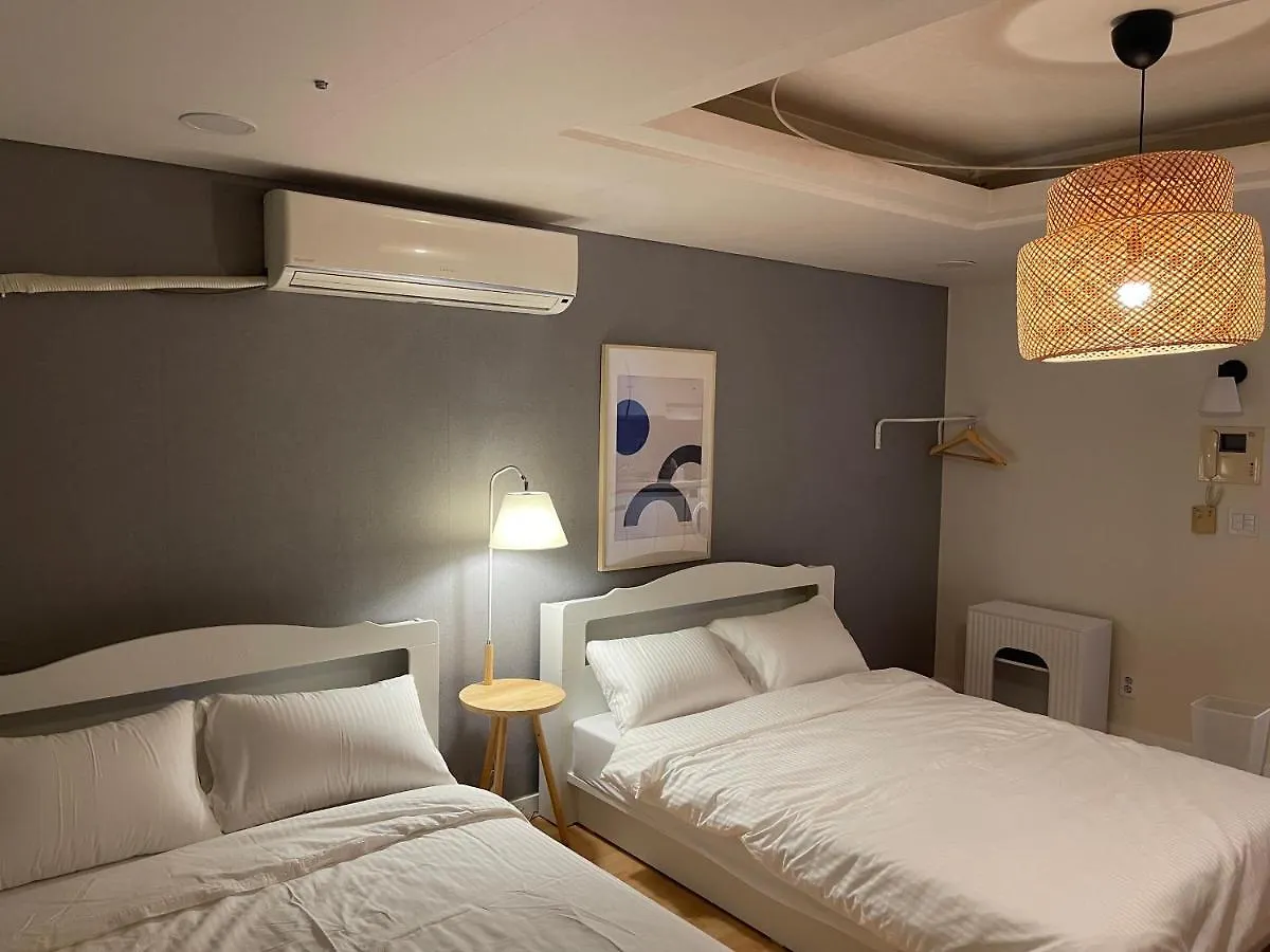 Winsome_Hongdae Apartment Seoul
